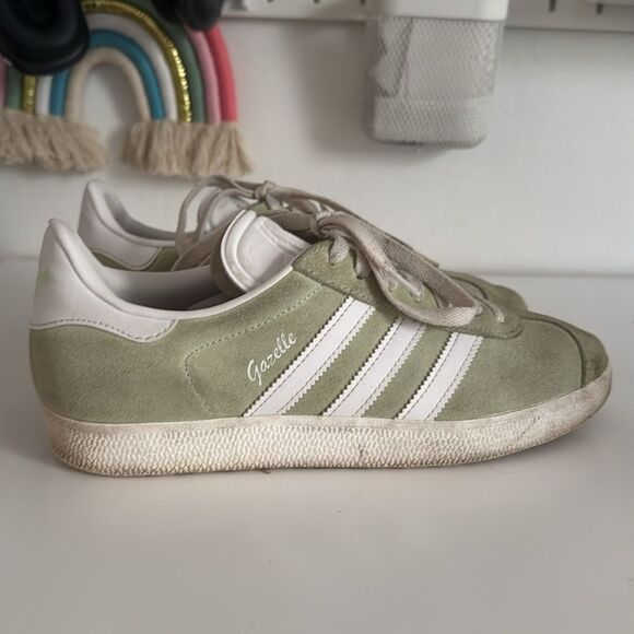 Adidas Gazelle Olive Sneakers with White Stripes EUC - Picture 6 of 7